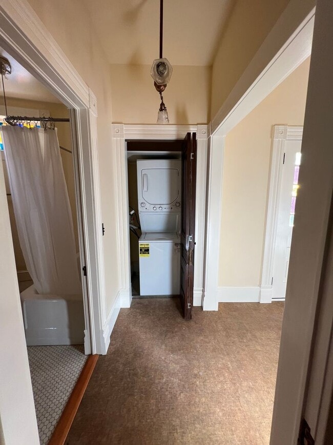 Building Photo - 110 Richardson