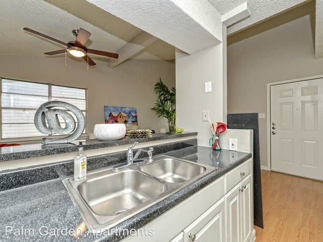 Building Photo - 4314 Gillis St