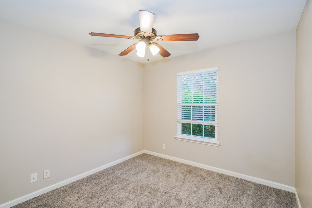 Building Photo - 7405 E Winchester Dr