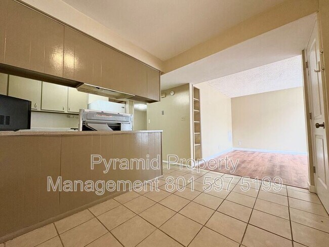 Building Photo - 353 S 1100 E