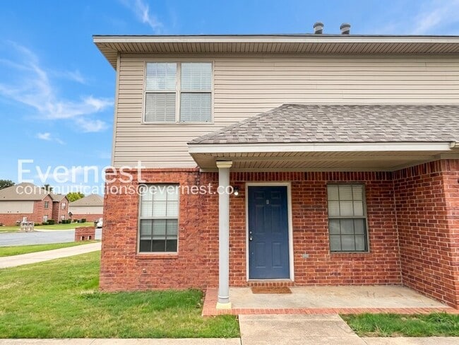 Building Photo - 10800 Frenchmen Loop