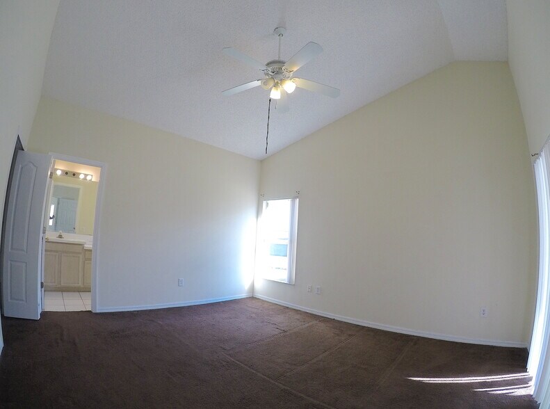 Building Photo - 519 Sonoma Dr