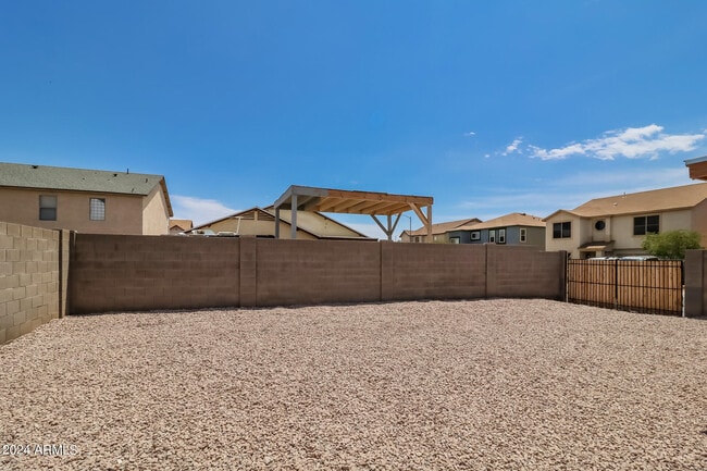 Building Photo - 11841 W Corrine Dr