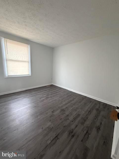 Building Photo - 6131 Gardenia Ct