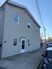 Building Photo - 7 Idlewild Ave