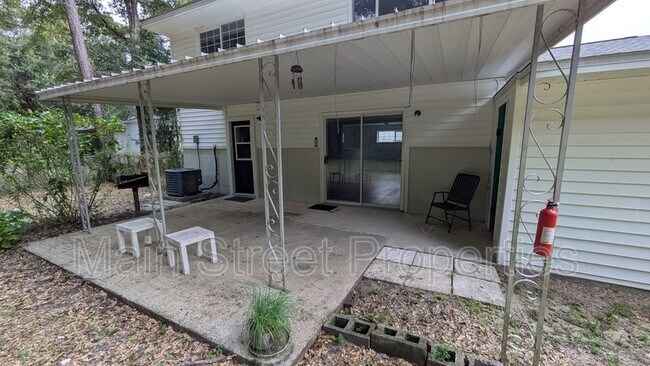Building Photo - 2117 Pullman Cir