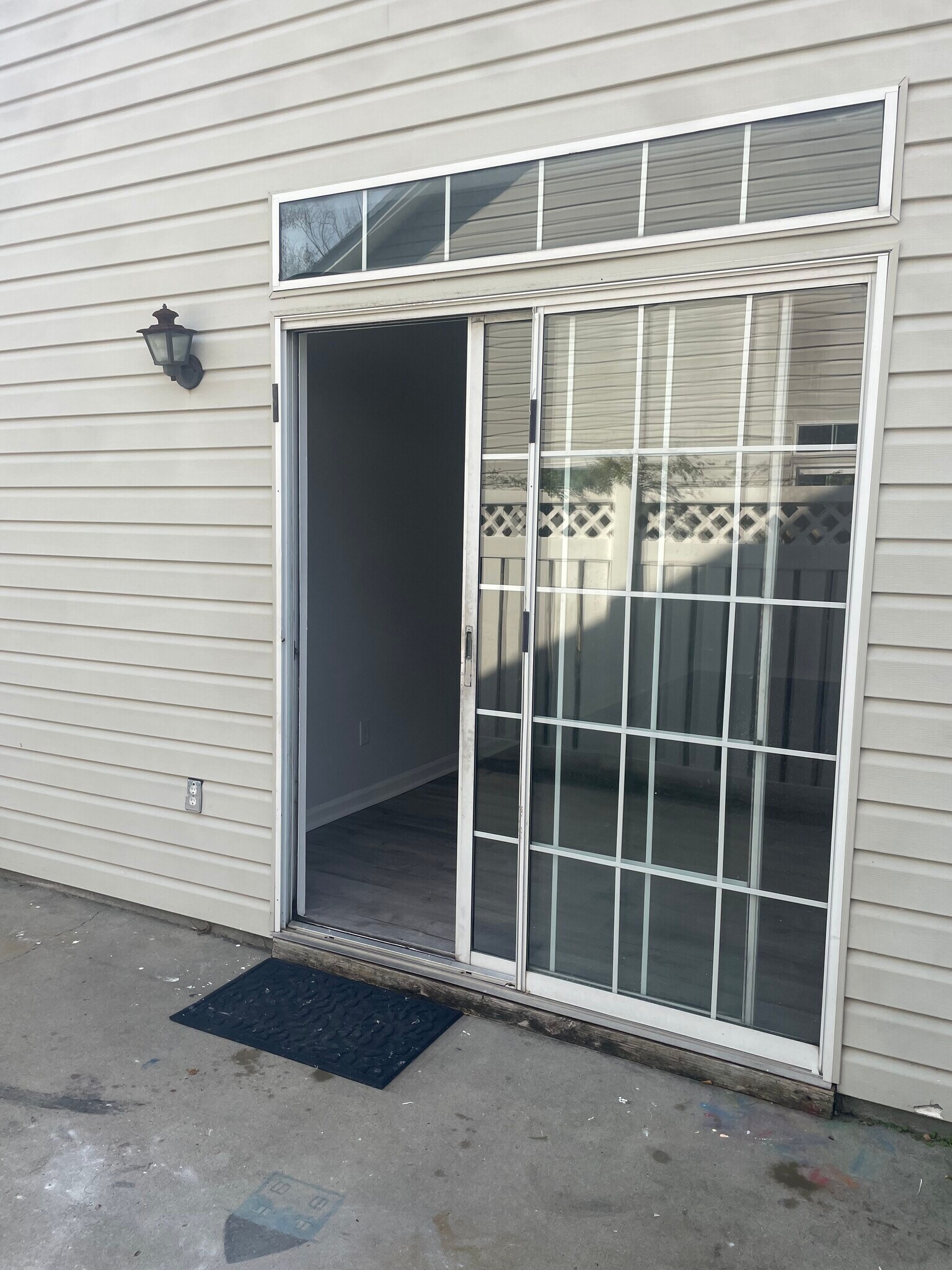 Back door - 1811 Barberry Dr