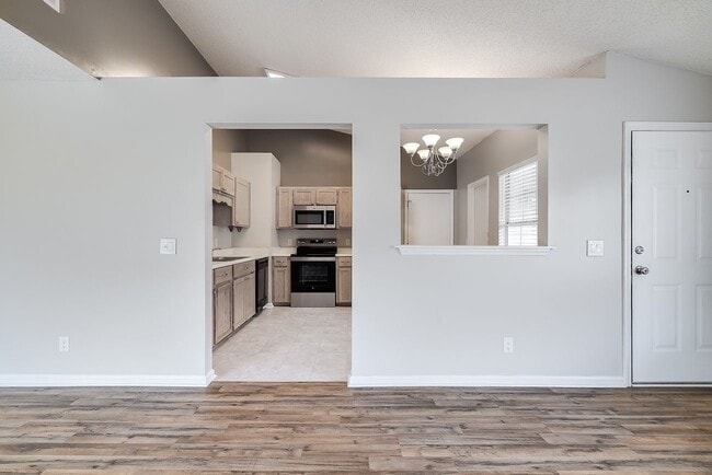 Building Photo - 118 Laurelwood Dr