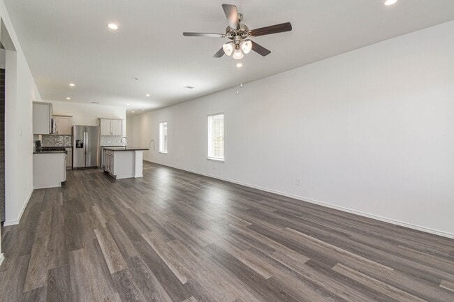 Building Photo - 24219 Copperleaf Bay Ln