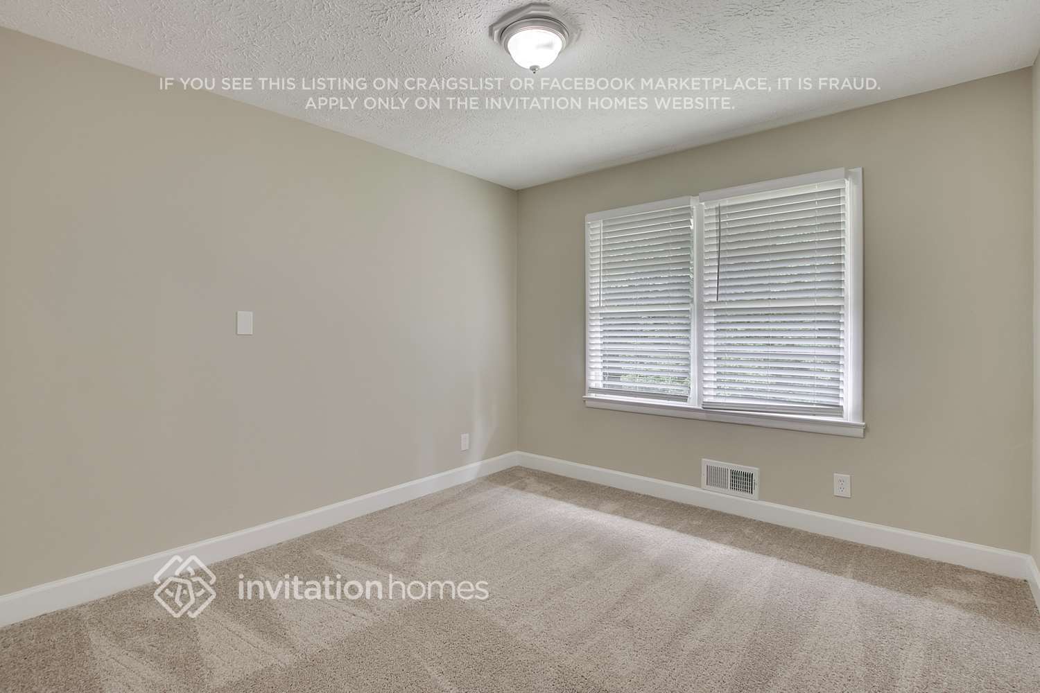 Building Photo - 2976 Flowers Dr