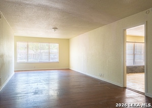 Building Photo - 243 Maplewood Ln