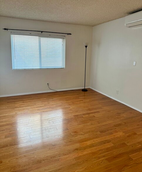 Primary Bedroom - 1115 Cordova St