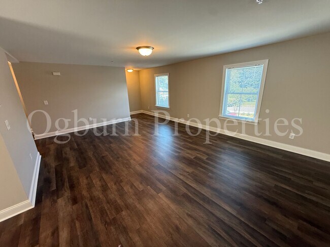 Building Photo - 500 N Dunleith Ave