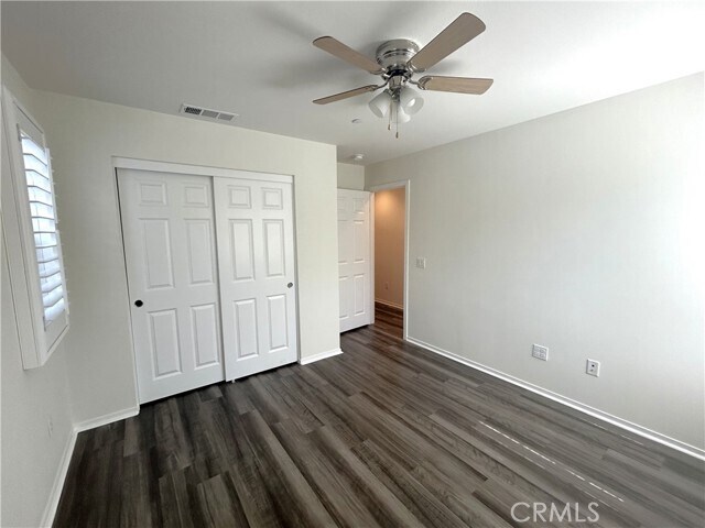 Building Photo - 253 S Vermont Ave