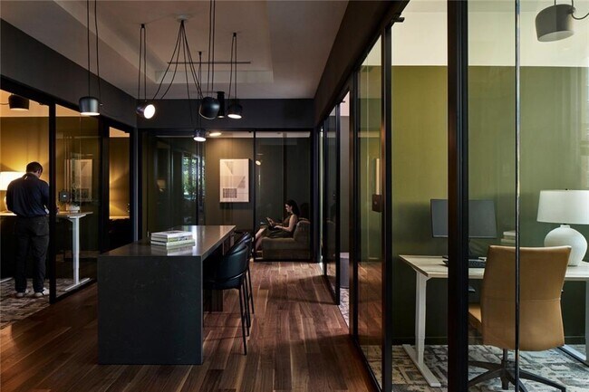 Building Photo - 1081 Juniper St NE