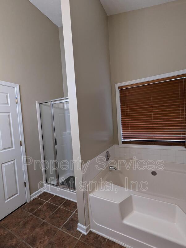 Building Photo - 3821 Leprechaun Ct