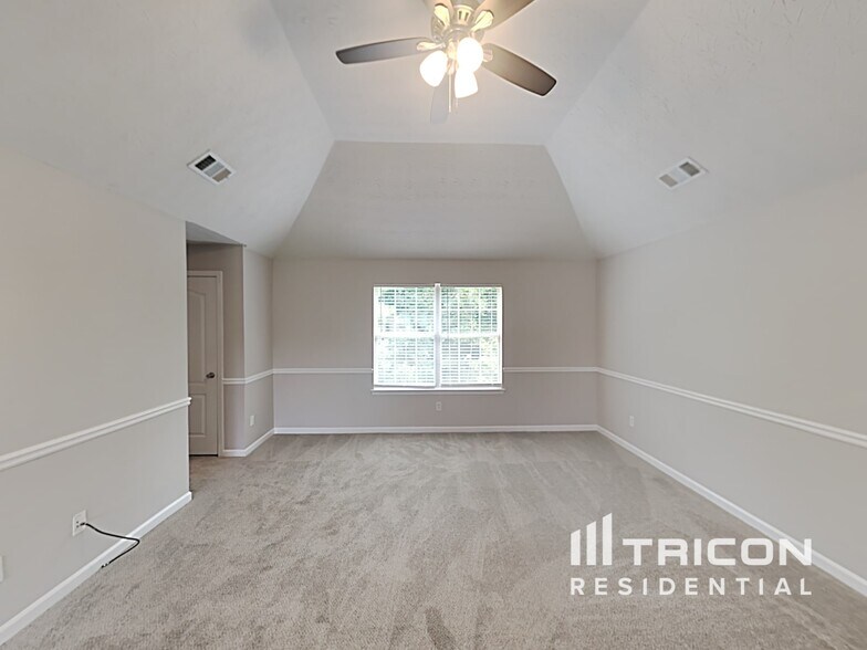 Building Photo - 3765 Georgia Dr