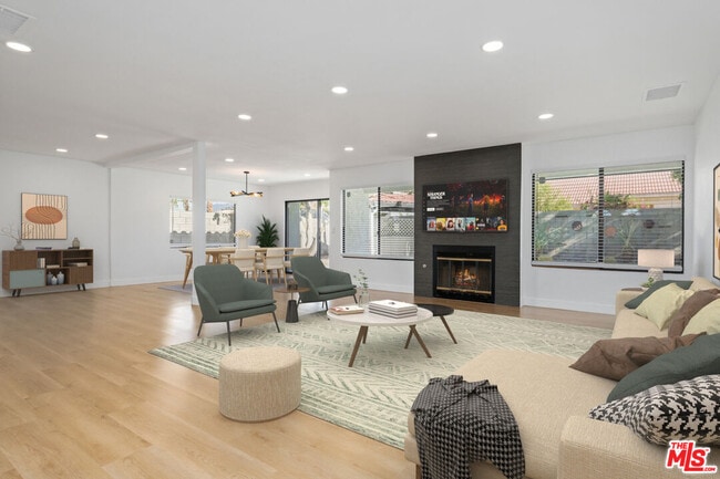 Building Photo - 67350 Medano Rd