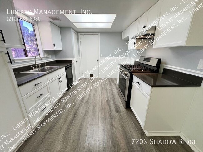 Building Photo - 7203 Shadow Ridge