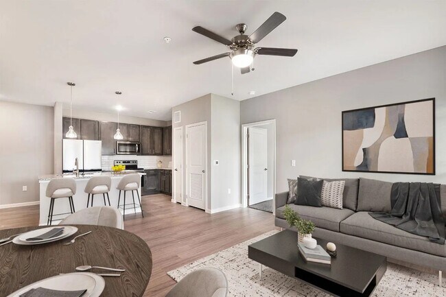 Primary Photo - 3301 Gulf Fwy