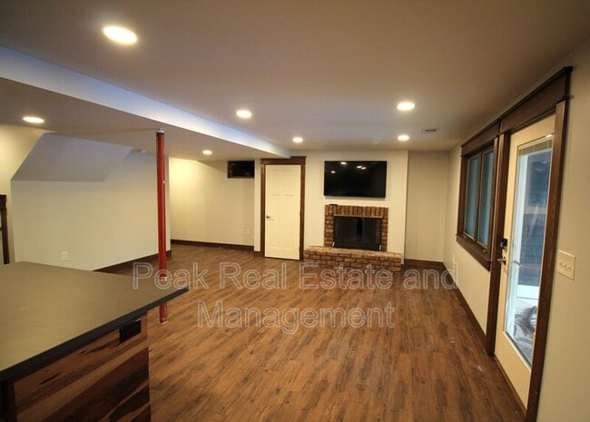 Building Photo - 8111 Bailey Dr SE