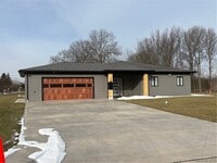 Building Photo - 855 Madison Ave