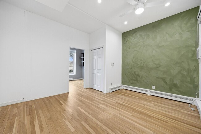 Building Photo - 201 Pavonia Ave