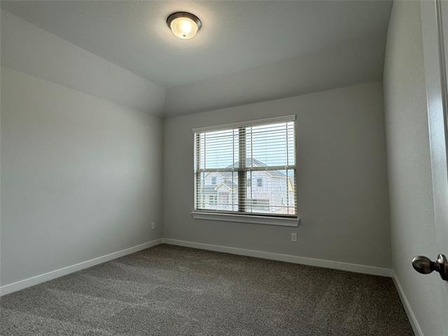 Building Photo - 831 Rosebud Trl