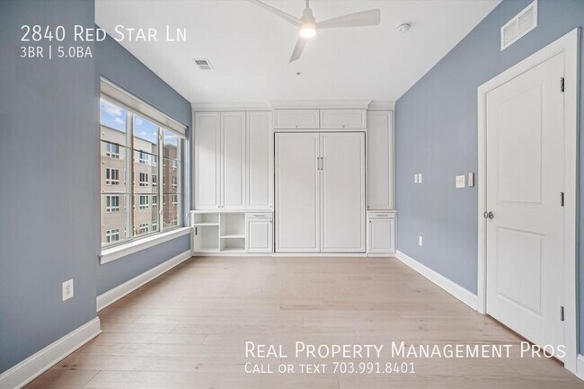 Building Photo - 2840 Red Star Ln