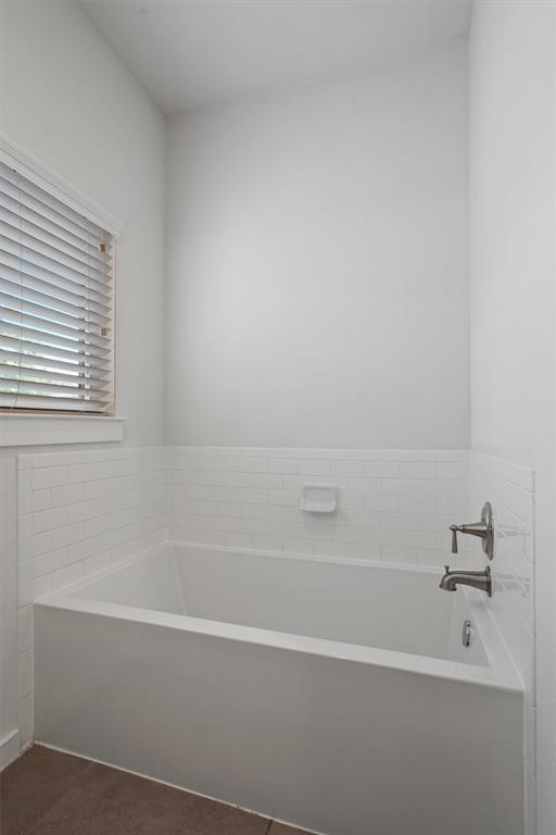 Building Photo - 8940 Parker Ranch Cir