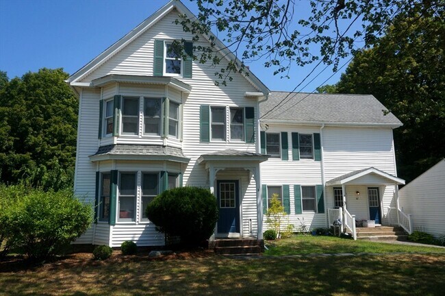 Building Photo - 67 Mill St