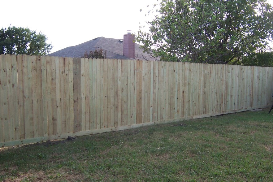 Building Photo - 713 Cooper Ln