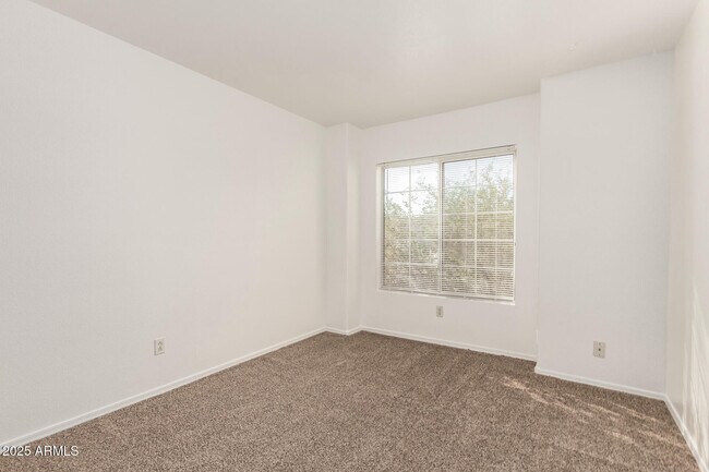 Building Photo - 11307 W Madisen Ellise Dr