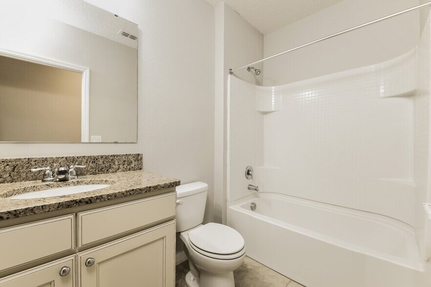 Building Photo - 3263 Grouse Ave