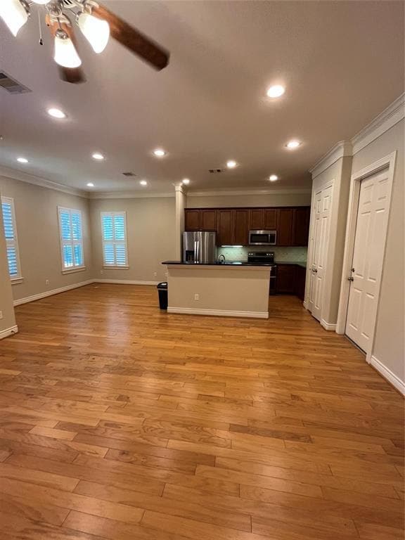 Building Photo - 2608 Cheshire Oaks Dr