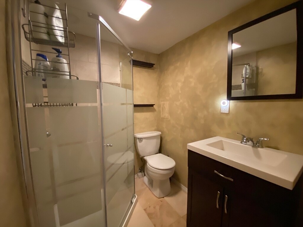 Building Photo - 120 Foster Ter