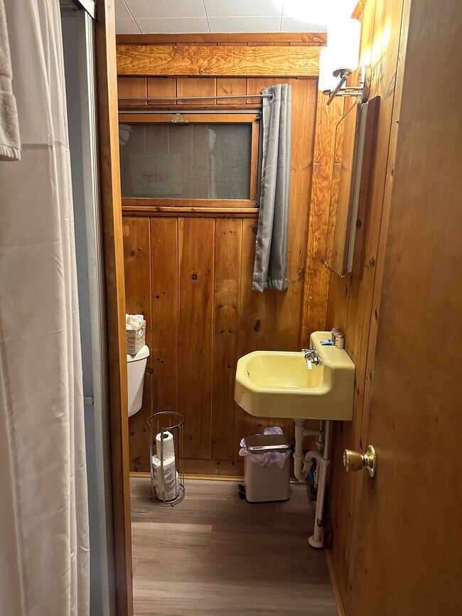 14 Lake Shore Dr 14 Lake Shore Dr Meredith NH 03253 Apartment Finder