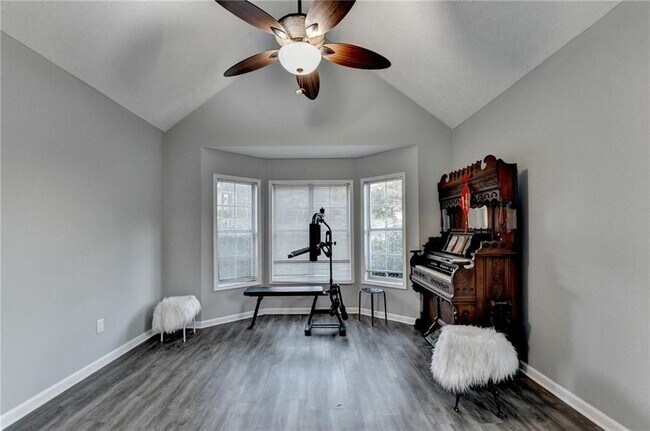 Building Photo - 235 Ruby Forest Pkwy