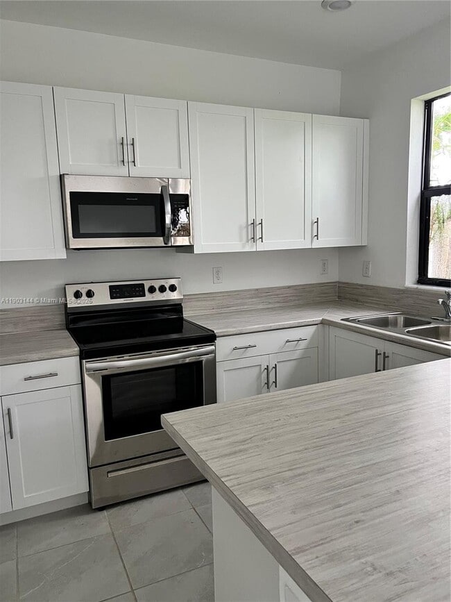 Building Photo - 10030 SW 228th Terrace