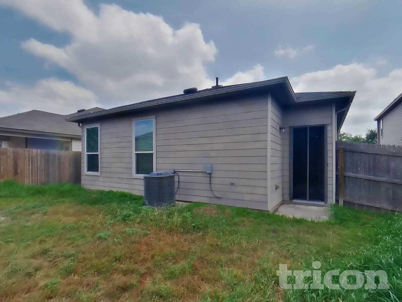 Building Photo - 10019 Placid Bay