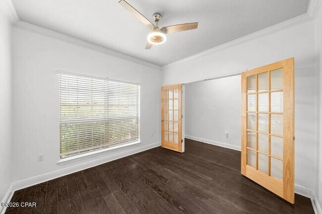 Building Photo - 282 Whispering Lake Dr