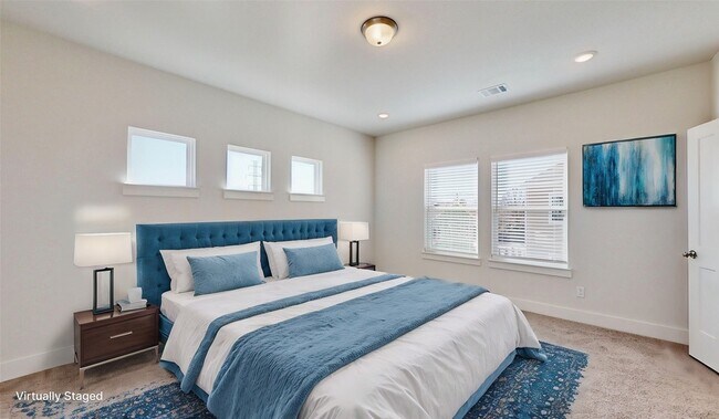 Building Photo - 801 Concan Dr