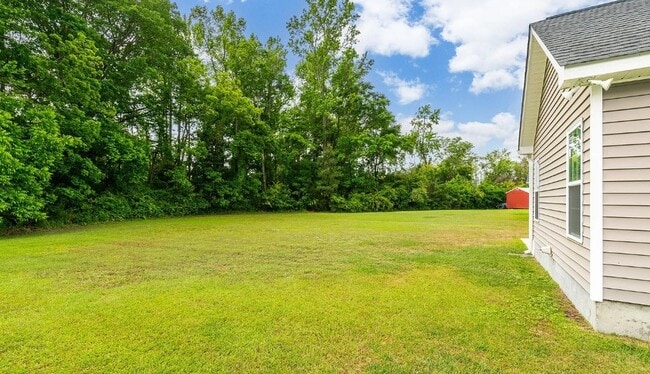 Building Photo - 704 Arbor Dr