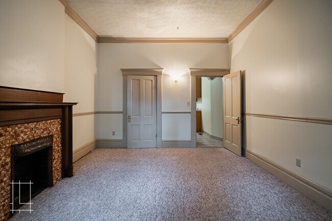 Building Photo - 836 Neil Ave