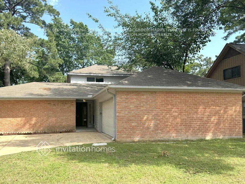 Primary Photo - 6902 Fawn River Dr
