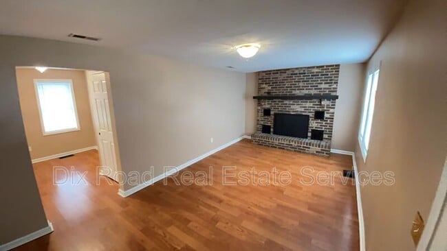 Building Photo - 1425 Welsh Ave