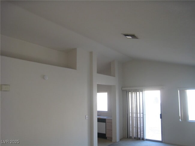 Building Photo - 4641 Skybolt St