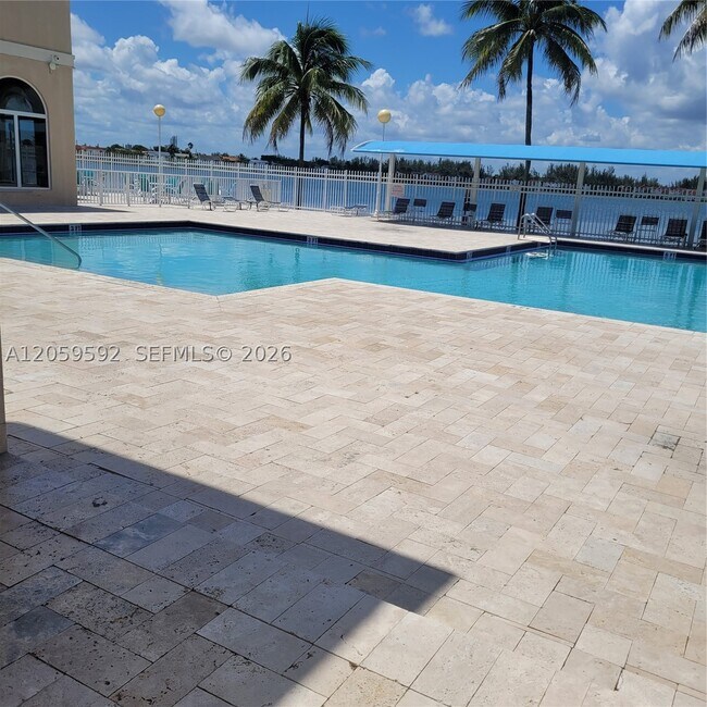 Building Photo - 1114 NW 124th Ct
