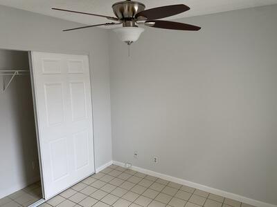 Building Photo - 3900 Village Dr