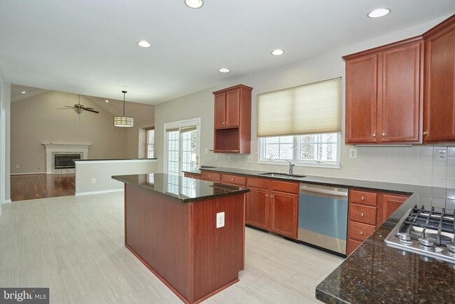 Building Photo - 22746 Oatlands Grove Pl